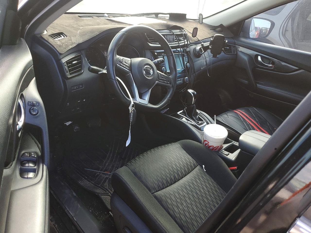 2018 NISSAN ROGUE S photo 8