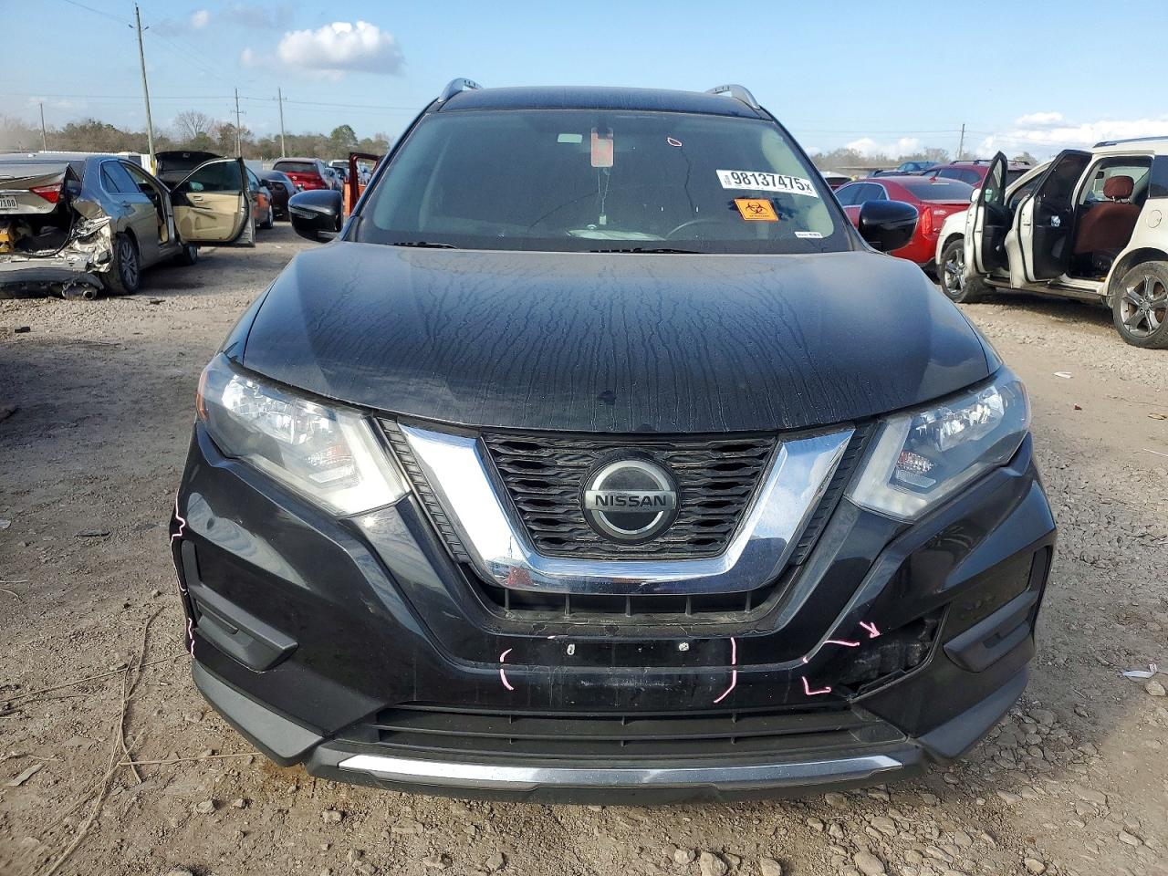 2018 NISSAN ROGUE S photo 5