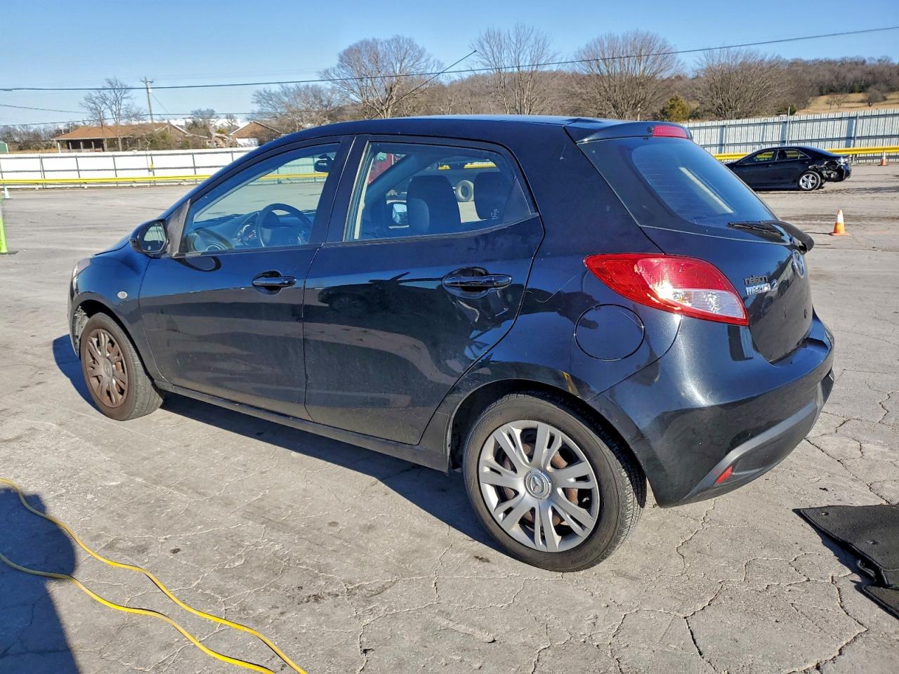 2014 MAZDA MAZDA2 SPORT photo 2