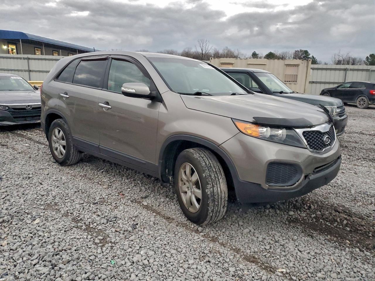 2012 KIA SORENTO BASE photo 4