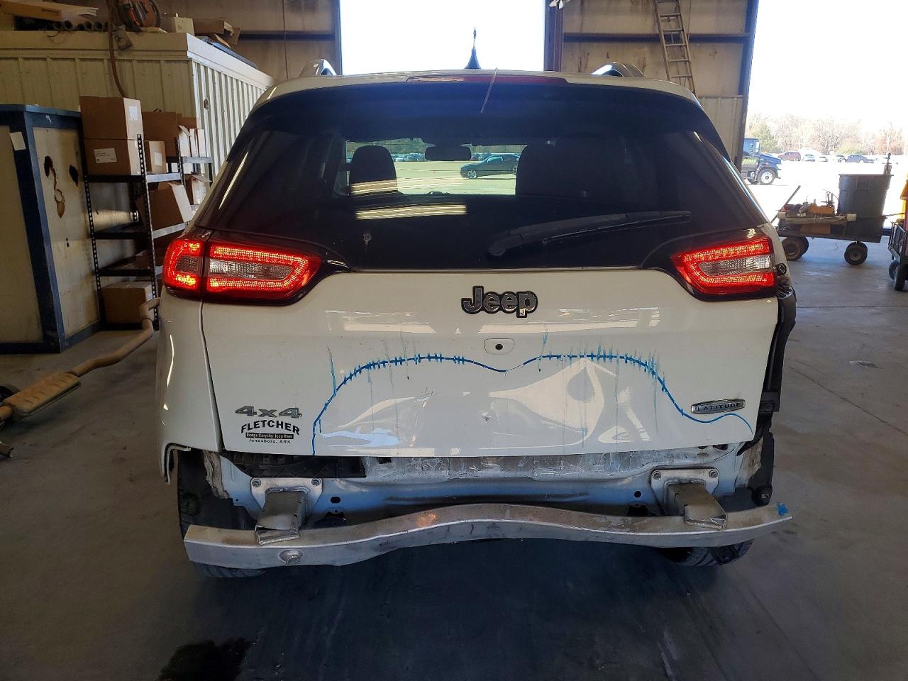 2016 JEEP CHEROKEE LATITUDE photo 6