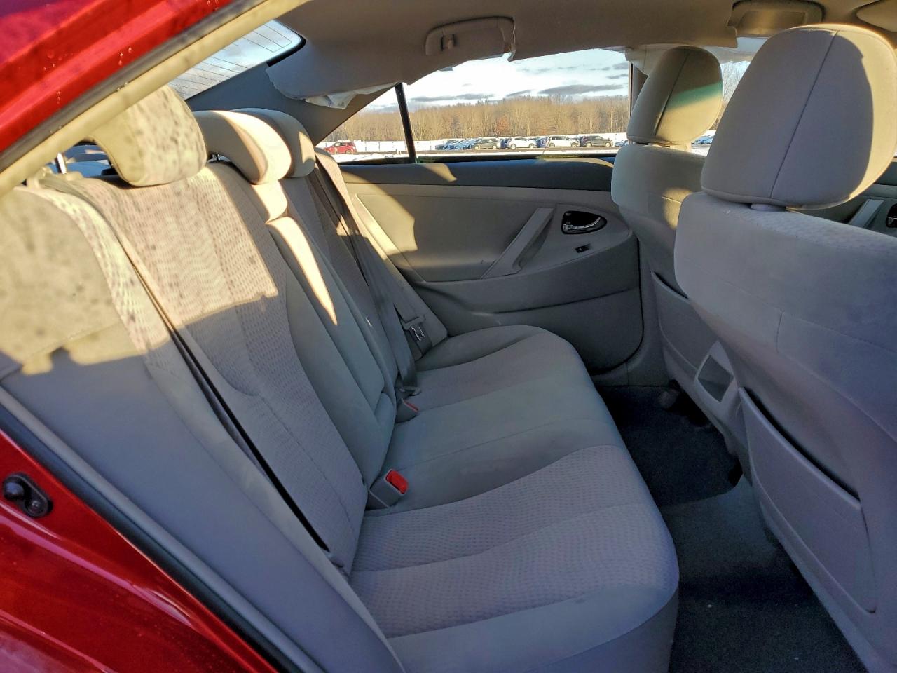 2011 TOYOTA CAMRY BASE photo 10