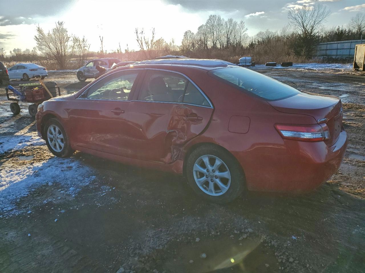 2011 TOYOTA CAMRY BASE photo 2