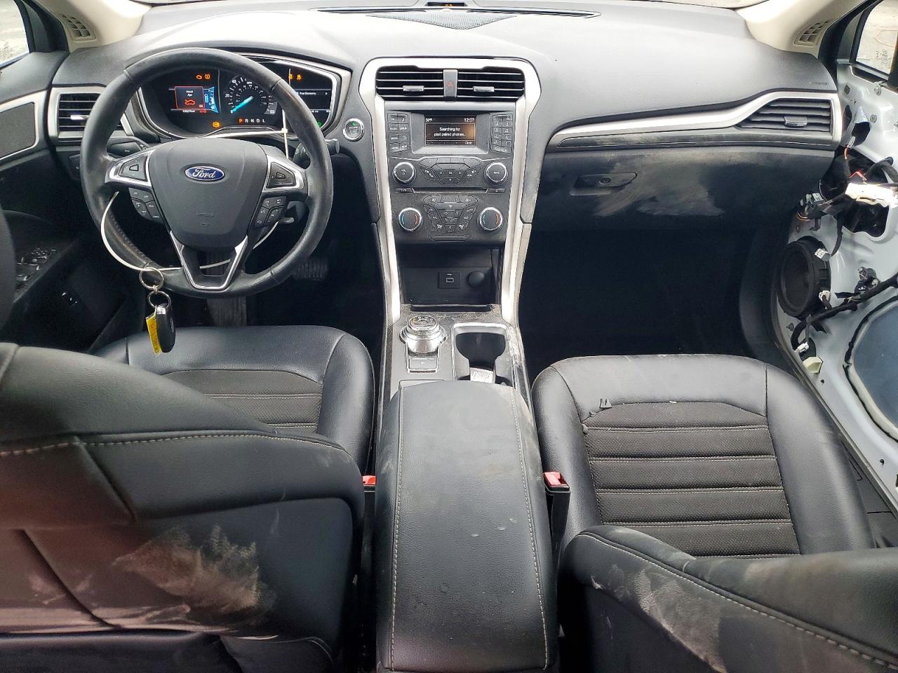2017 FORD FUSION SE HYBRID photo 8