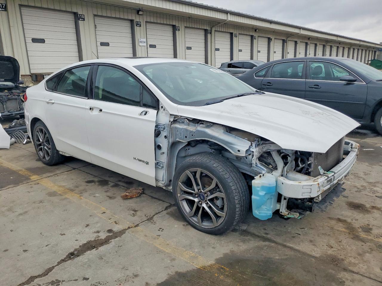 2017 FORD FUSION SE HYBRID photo 4