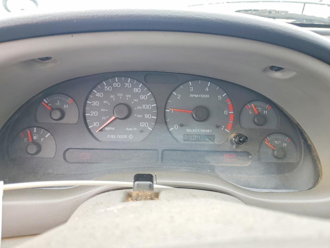 2000 FORD MUSTANG photo 9