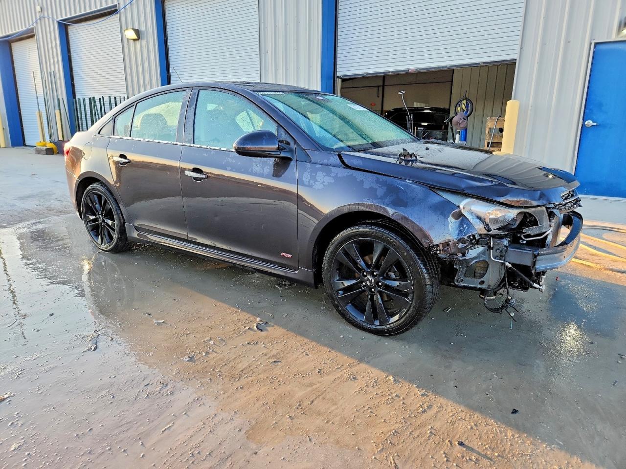 2015 CHEVROLET CRUZE LTZ photo 4