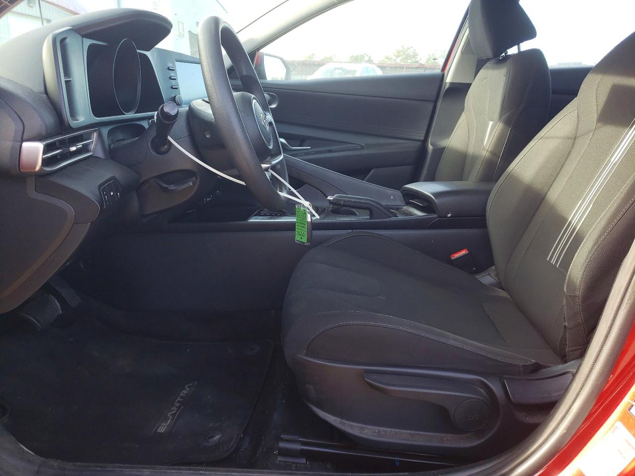 2023 HYUNDAI ELANTRA SEL photo 7