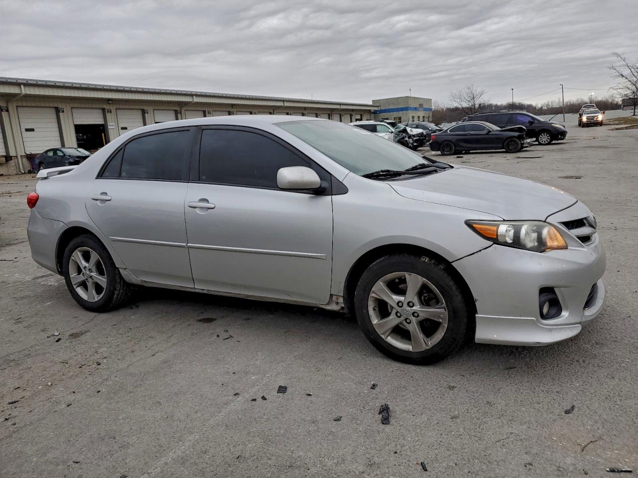 2011 TOYOTA COROLLA BASE photo 4