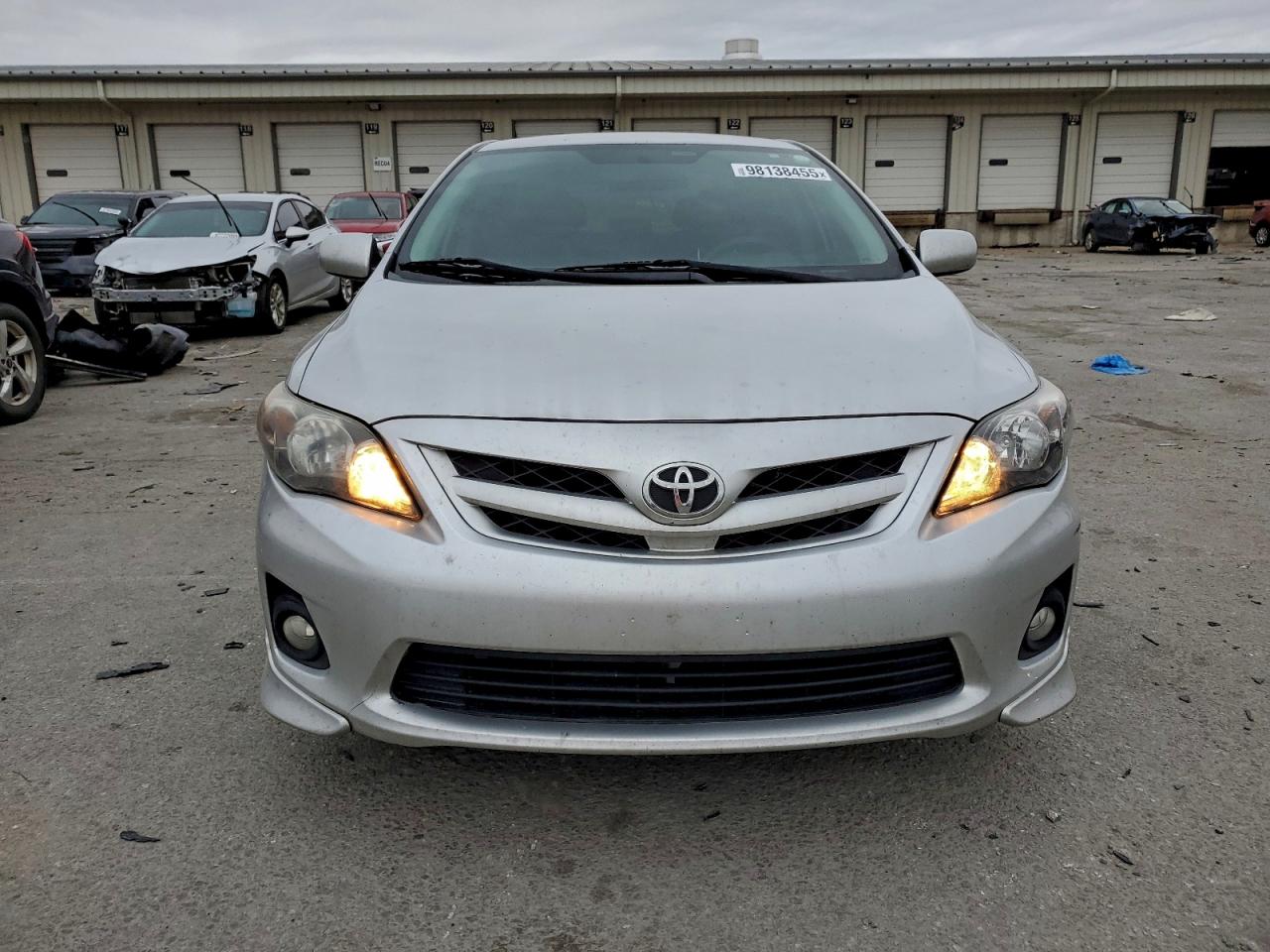 2011 TOYOTA COROLLA BASE photo 5