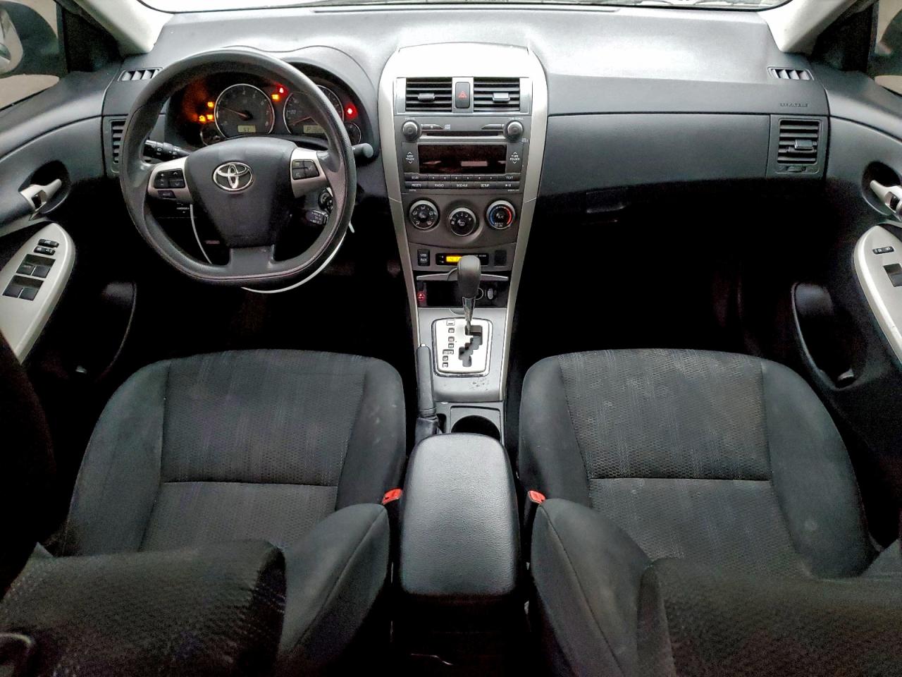2011 TOYOTA COROLLA BASE photo 8
