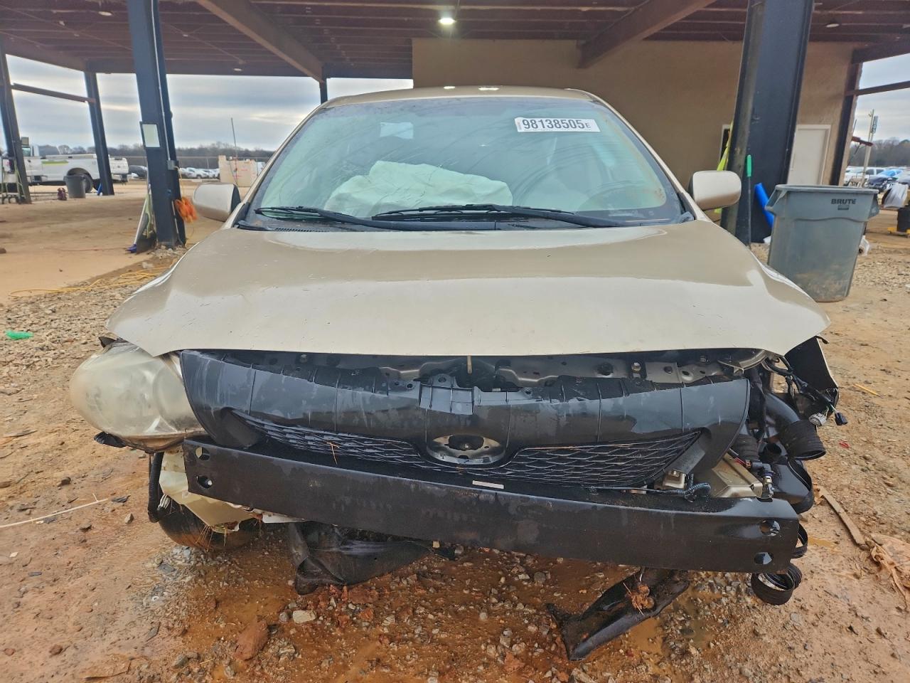 2010 TOYOTA COROLLA BASE photo 5