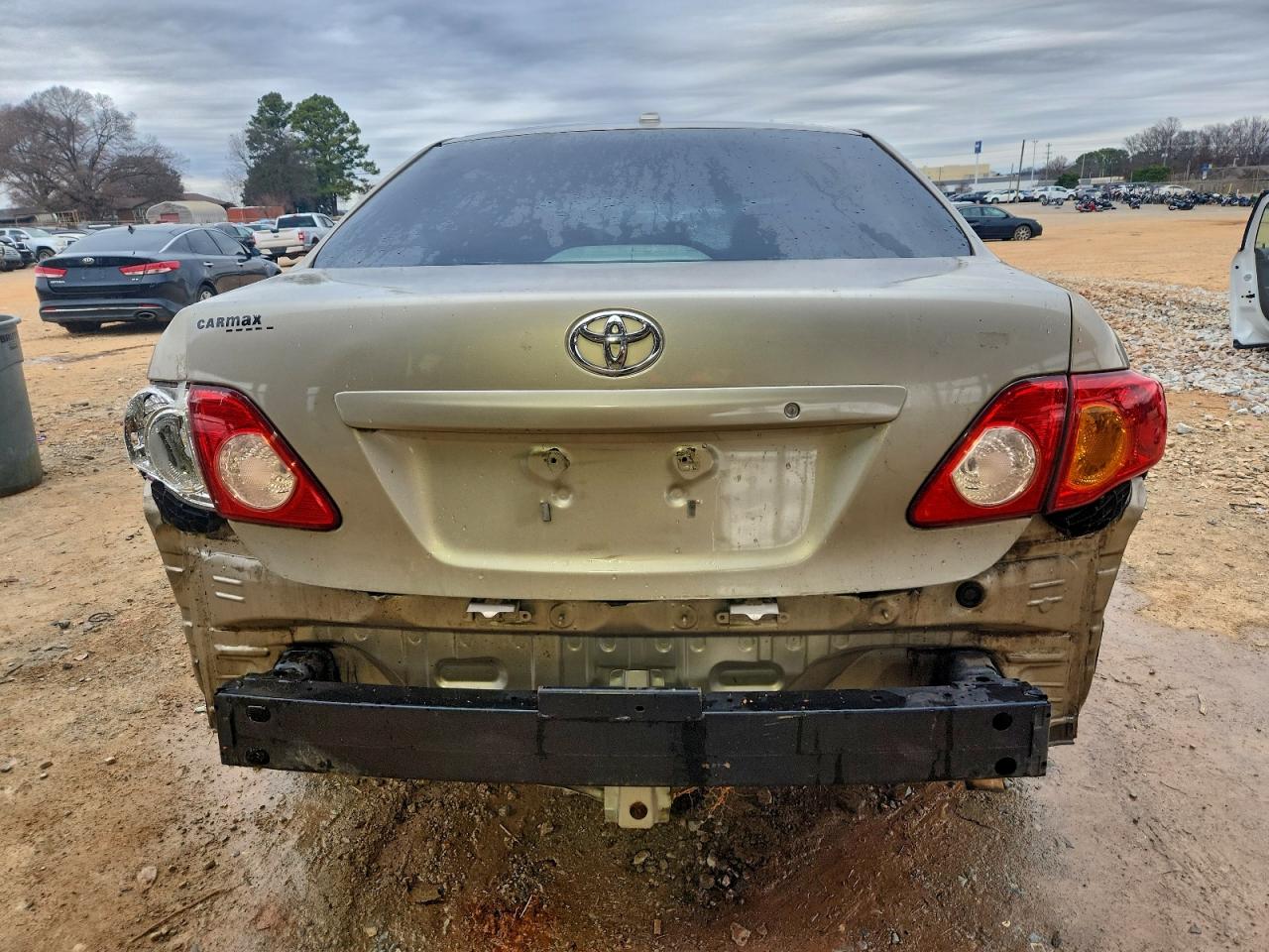 2010 TOYOTA COROLLA BASE photo 6