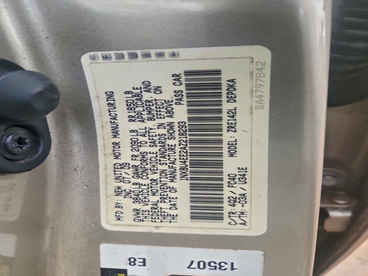2010 TOYOTA COROLLA BASE photo 13