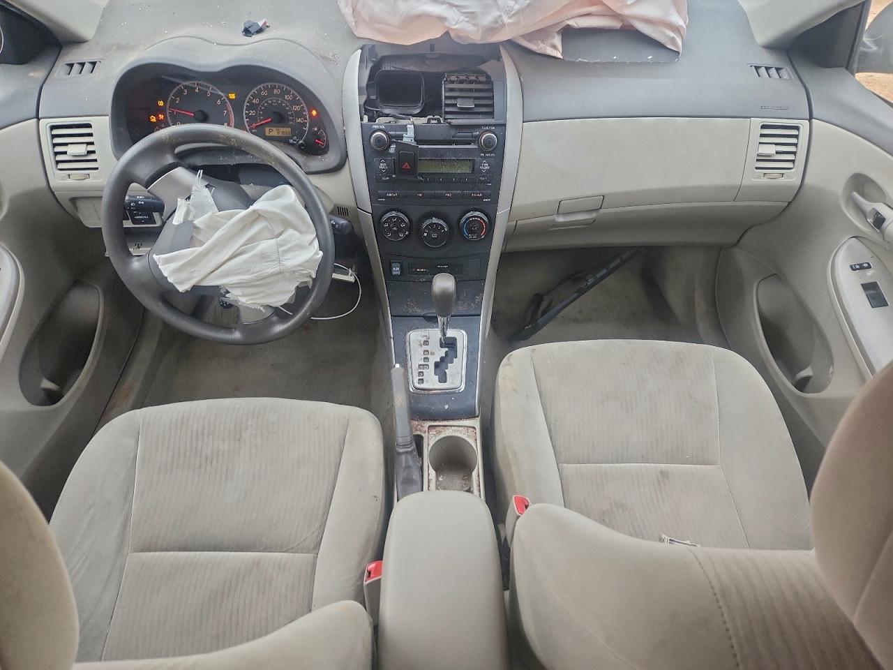 2010 TOYOTA COROLLA BASE photo 8