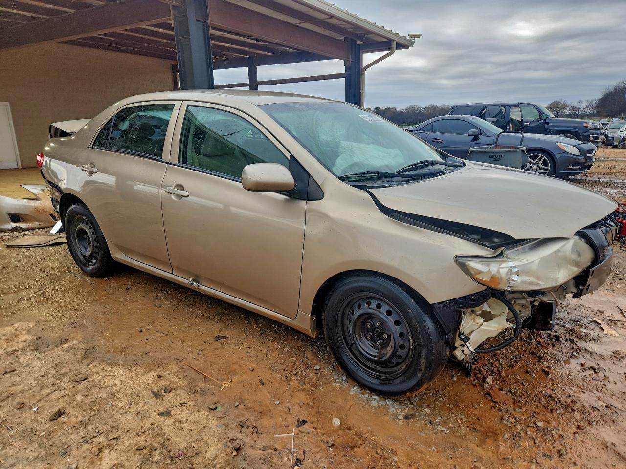 2010 TOYOTA COROLLA BASE photo 4