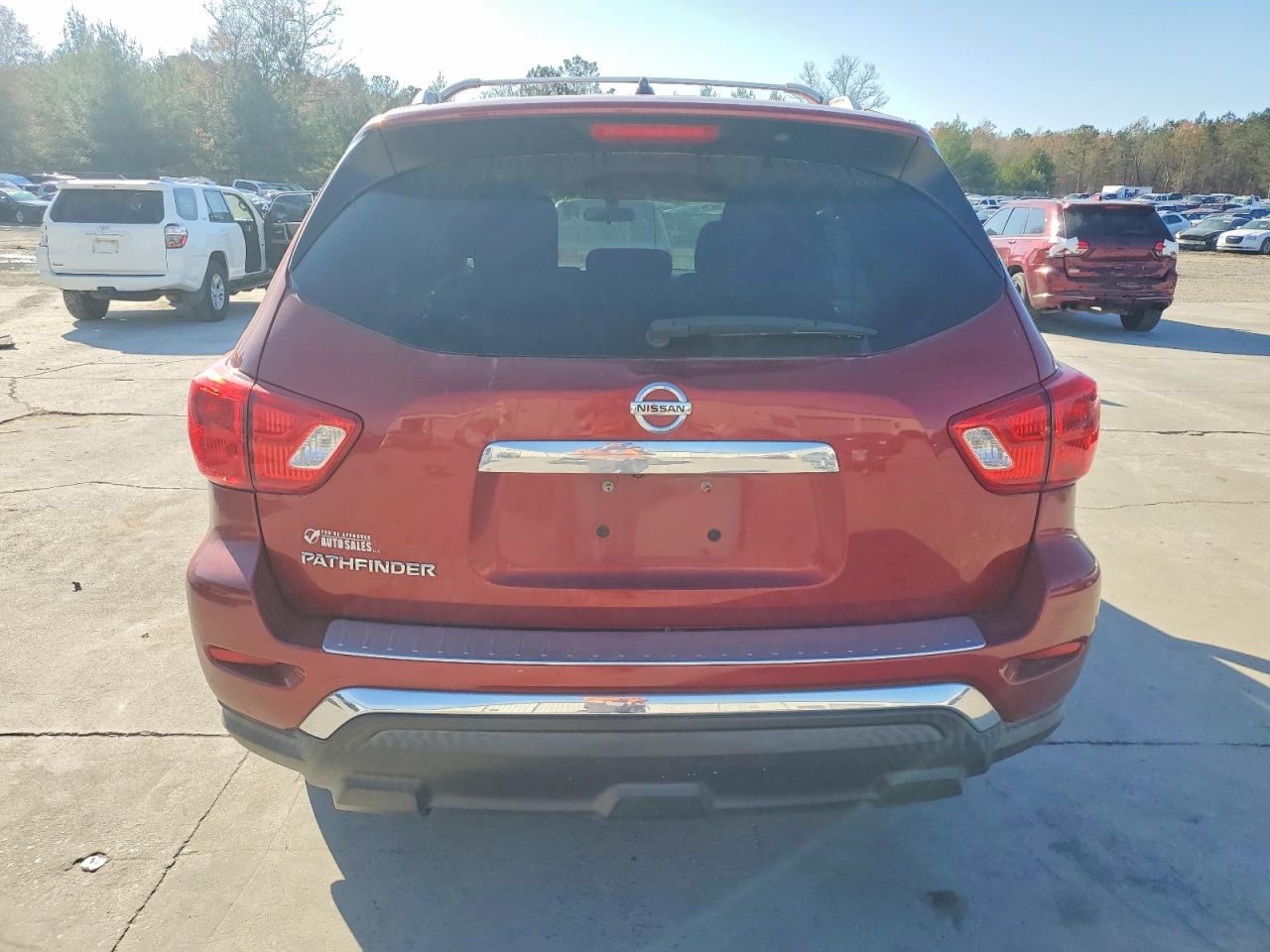 2017 NISSAN PATHFINDER S photo 6