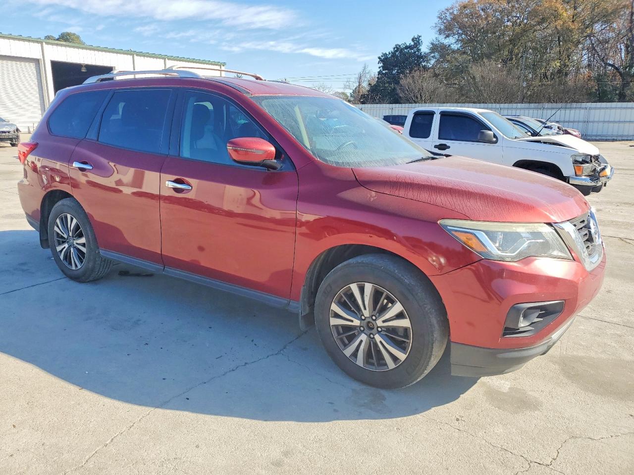 2017 NISSAN PATHFINDER S photo 4