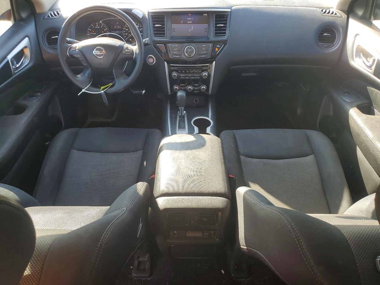 2017 NISSAN PATHFINDER S photo 8