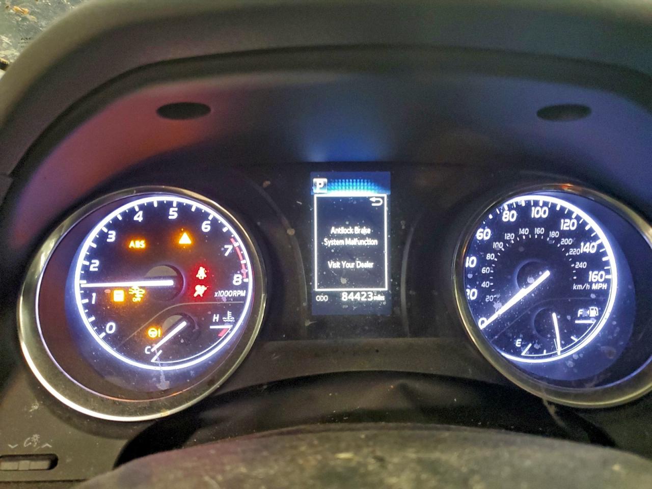 2019 TOYOTA CAMRY L photo 9