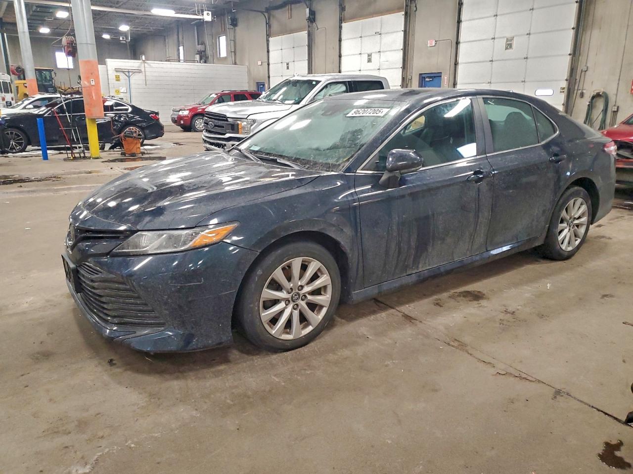 2019 TOYOTA CAMRY