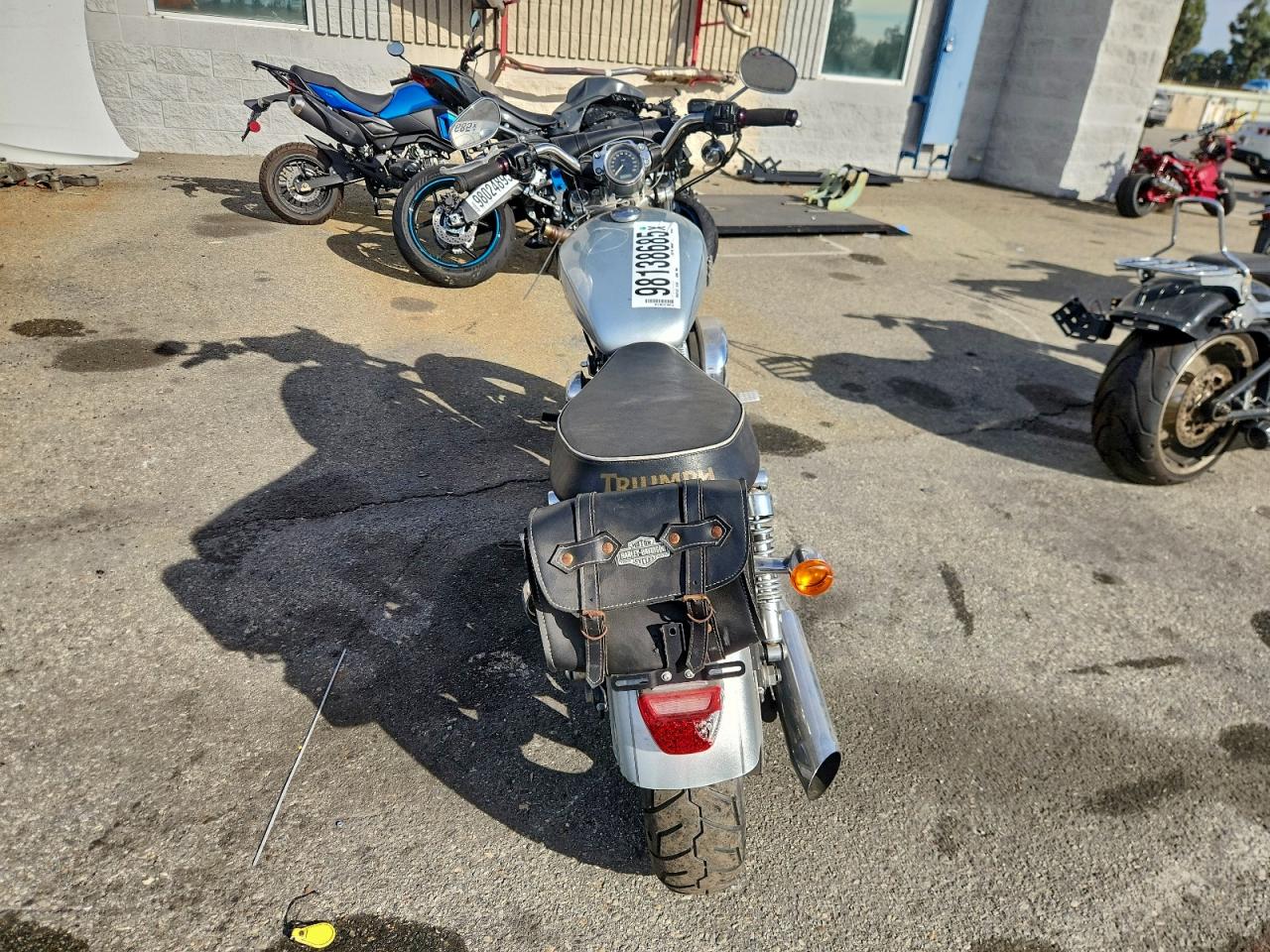 2012 HARLEY-DAVIDSON XL1200 C photo 6