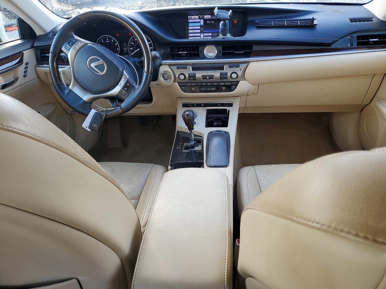 2013 LEXUS ES 350 photo 8