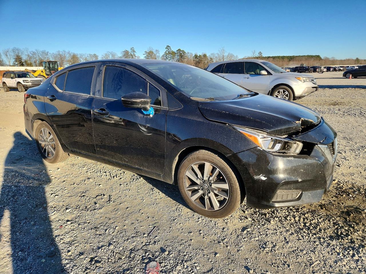 2021 NISSAN VERSA SV photo 4