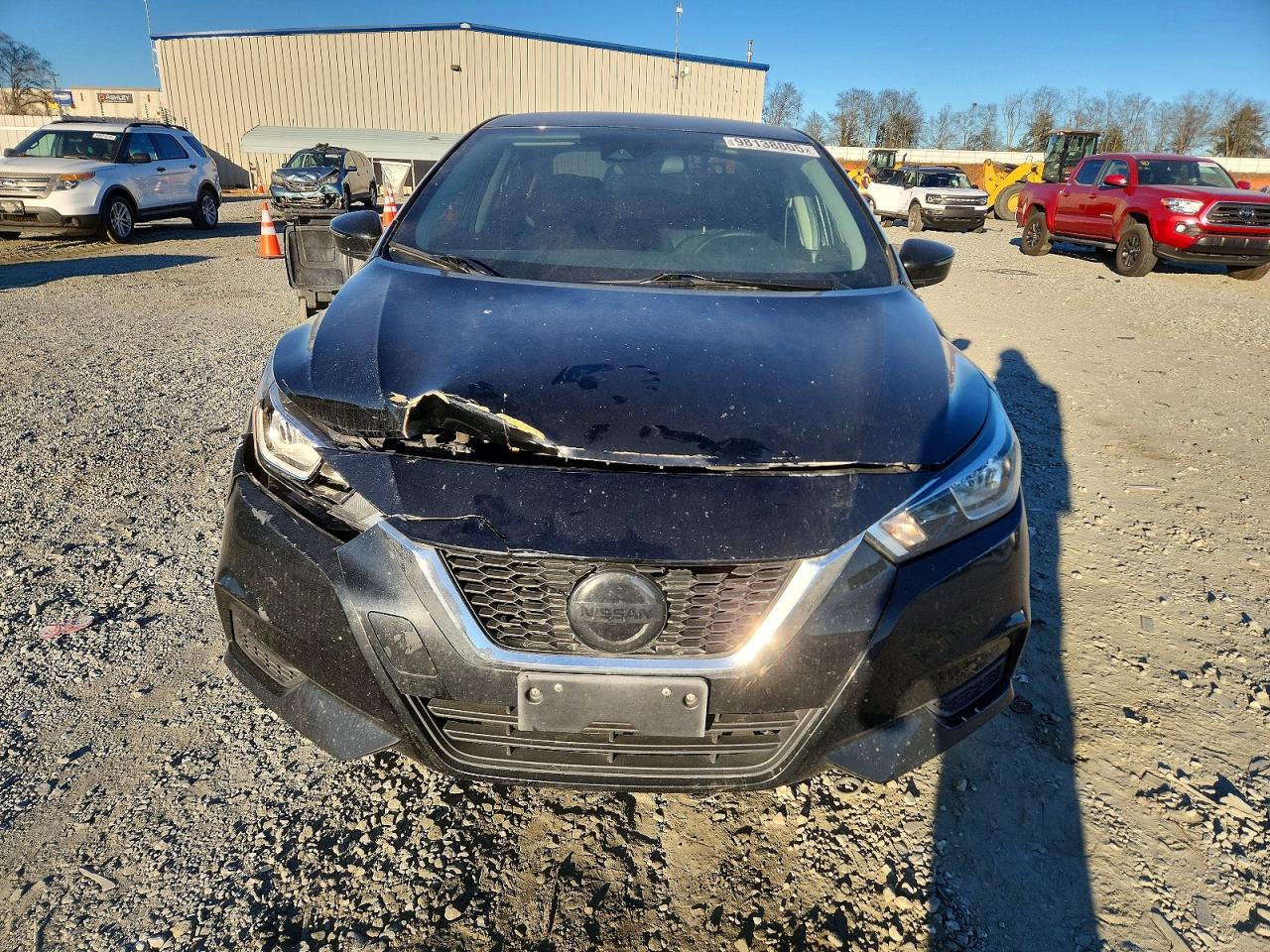 2021 NISSAN VERSA SV photo 5