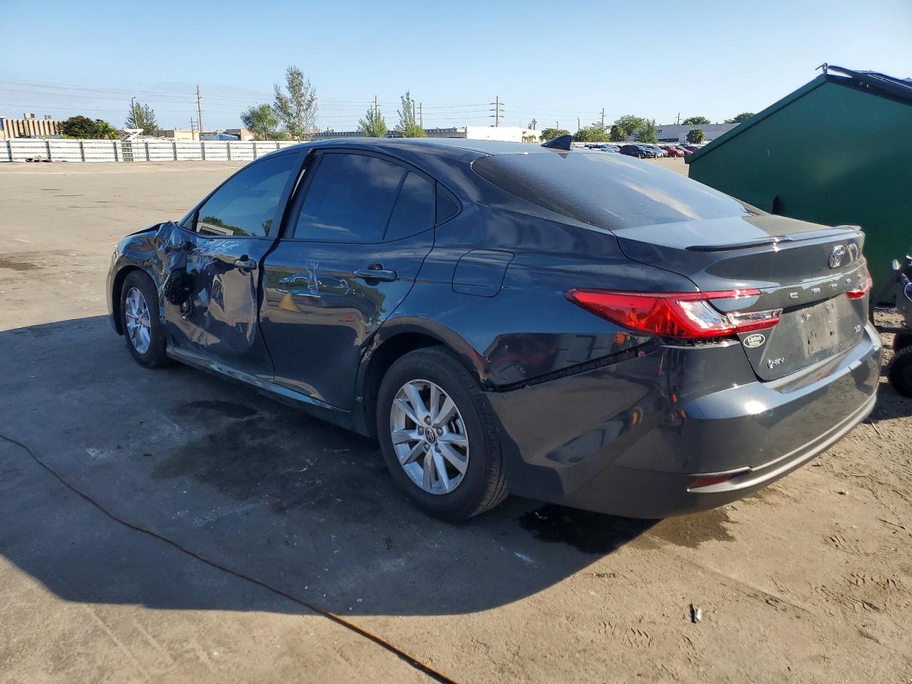 2025 TOYOTA CAMRY XSE photo 2