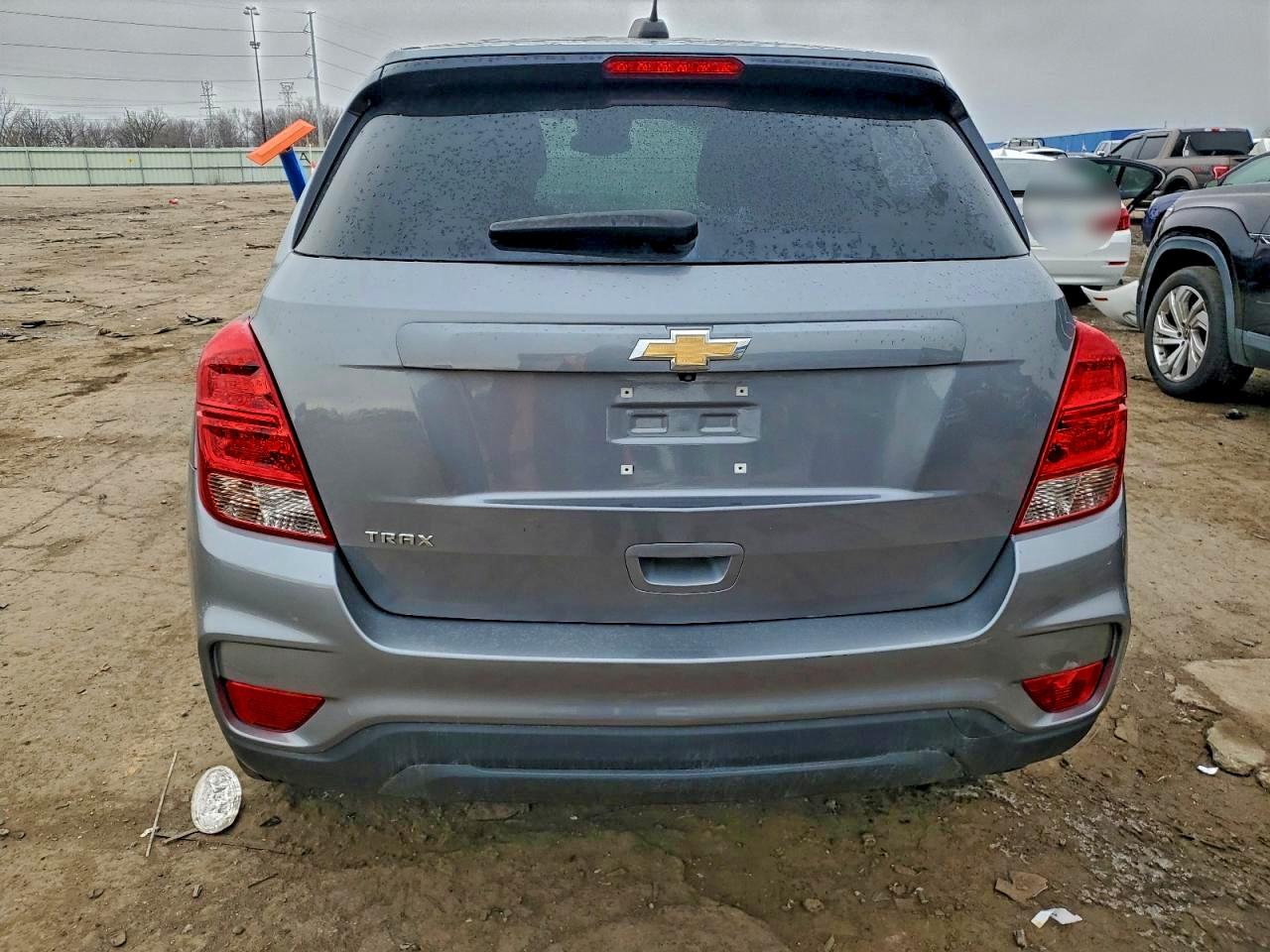 2020 CHEVROLET TRAX LS photo 6