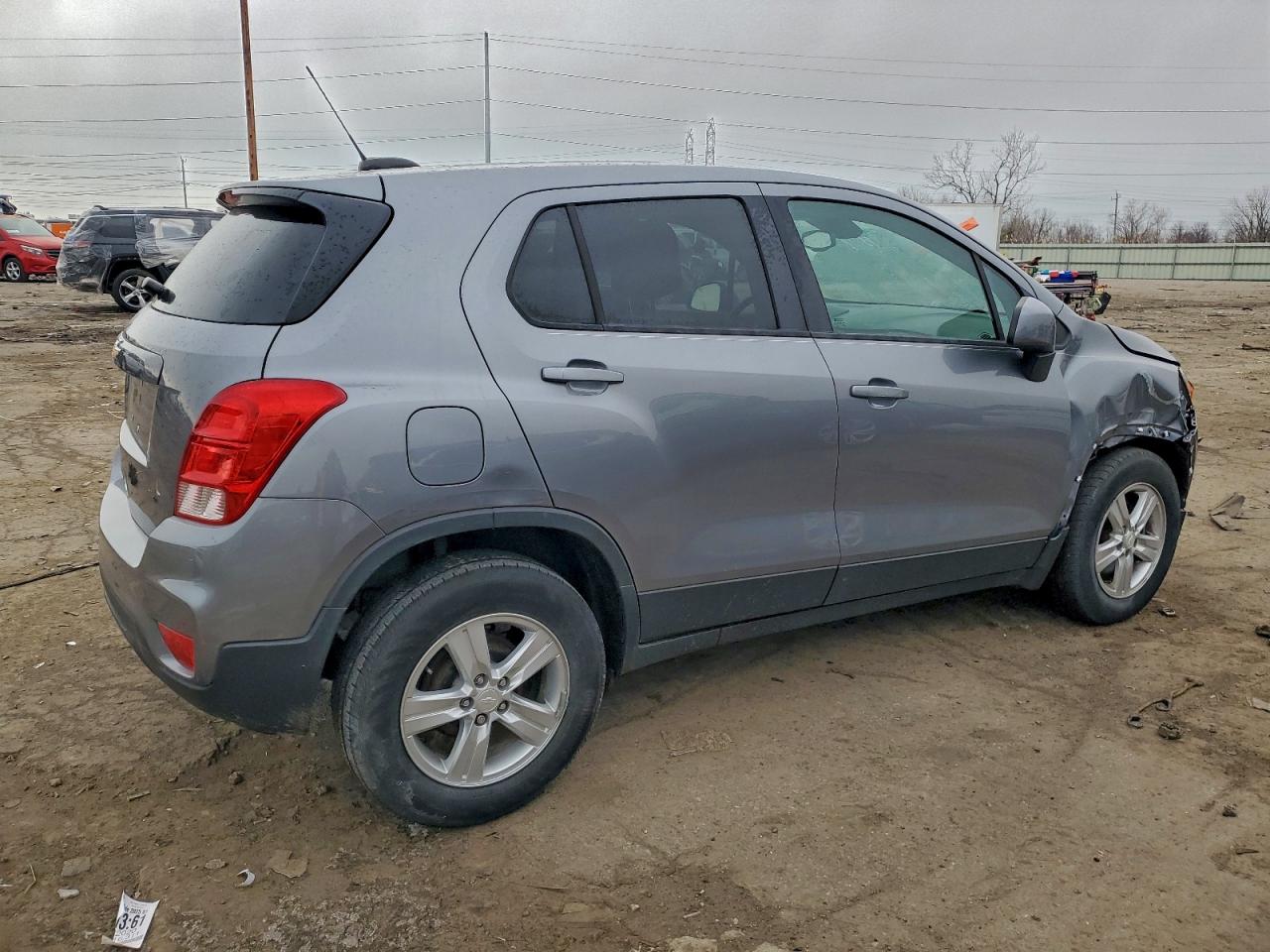 2020 CHEVROLET TRAX LS photo 3