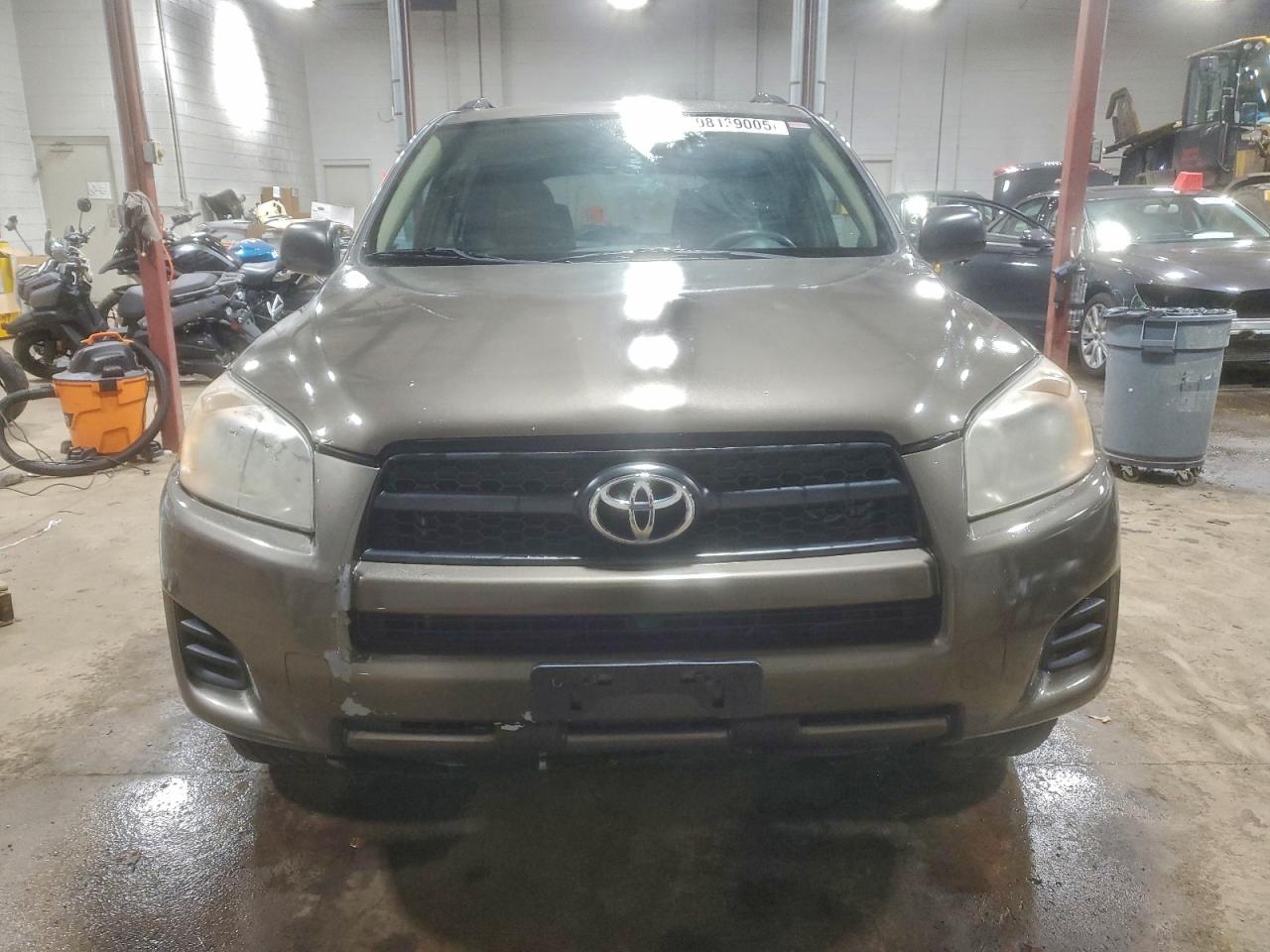 2012 TOYOTA RAV4 photo 5