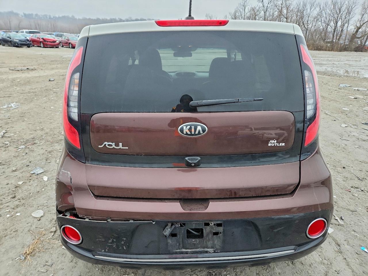 2017 KIA SOUL + photo 6