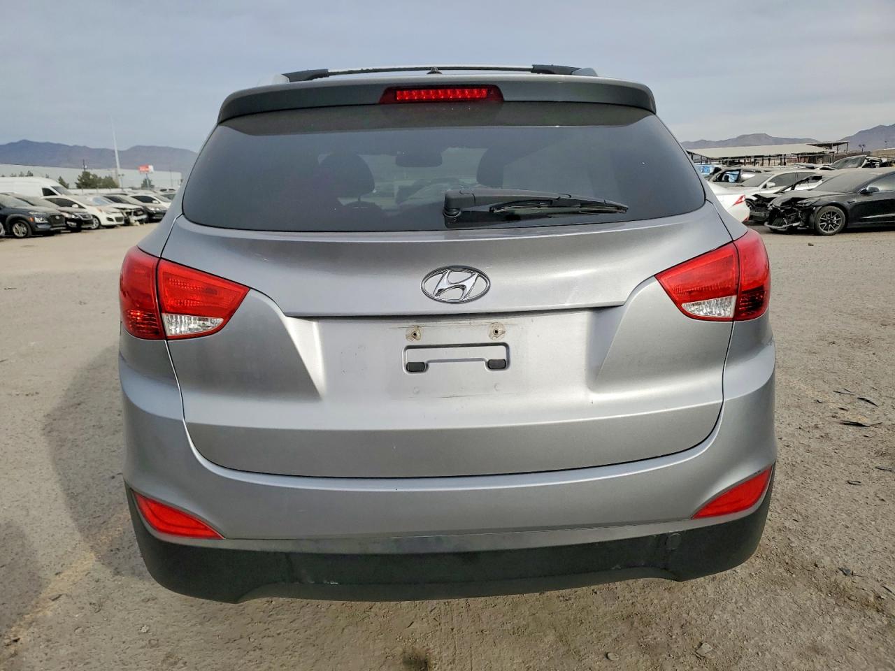 2012 HYUNDAI TUCSON GLS photo 6