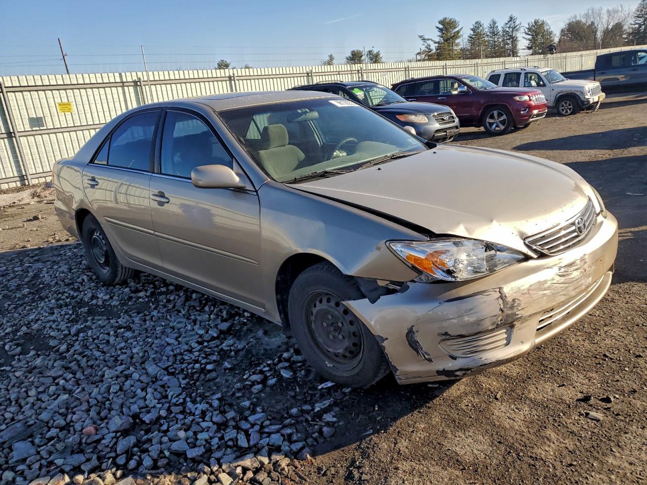 2006 TOYOTA CAMRY LE photo 4