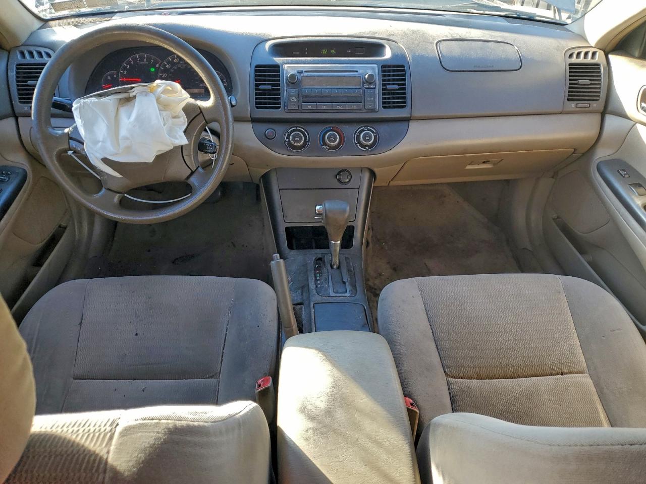 2006 TOYOTA CAMRY LE photo 8