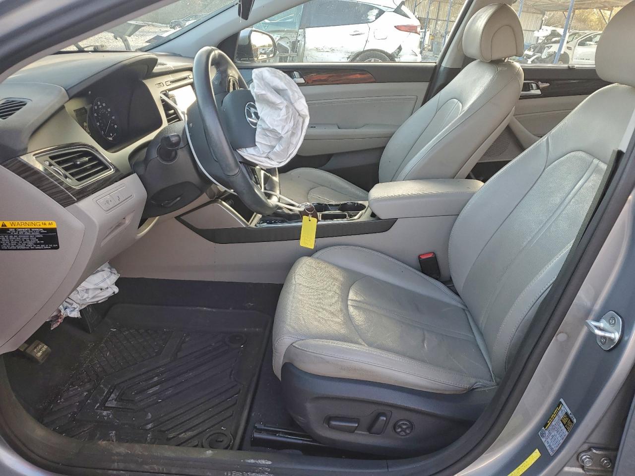2015 HYUNDAI SONATA SPORT photo 7