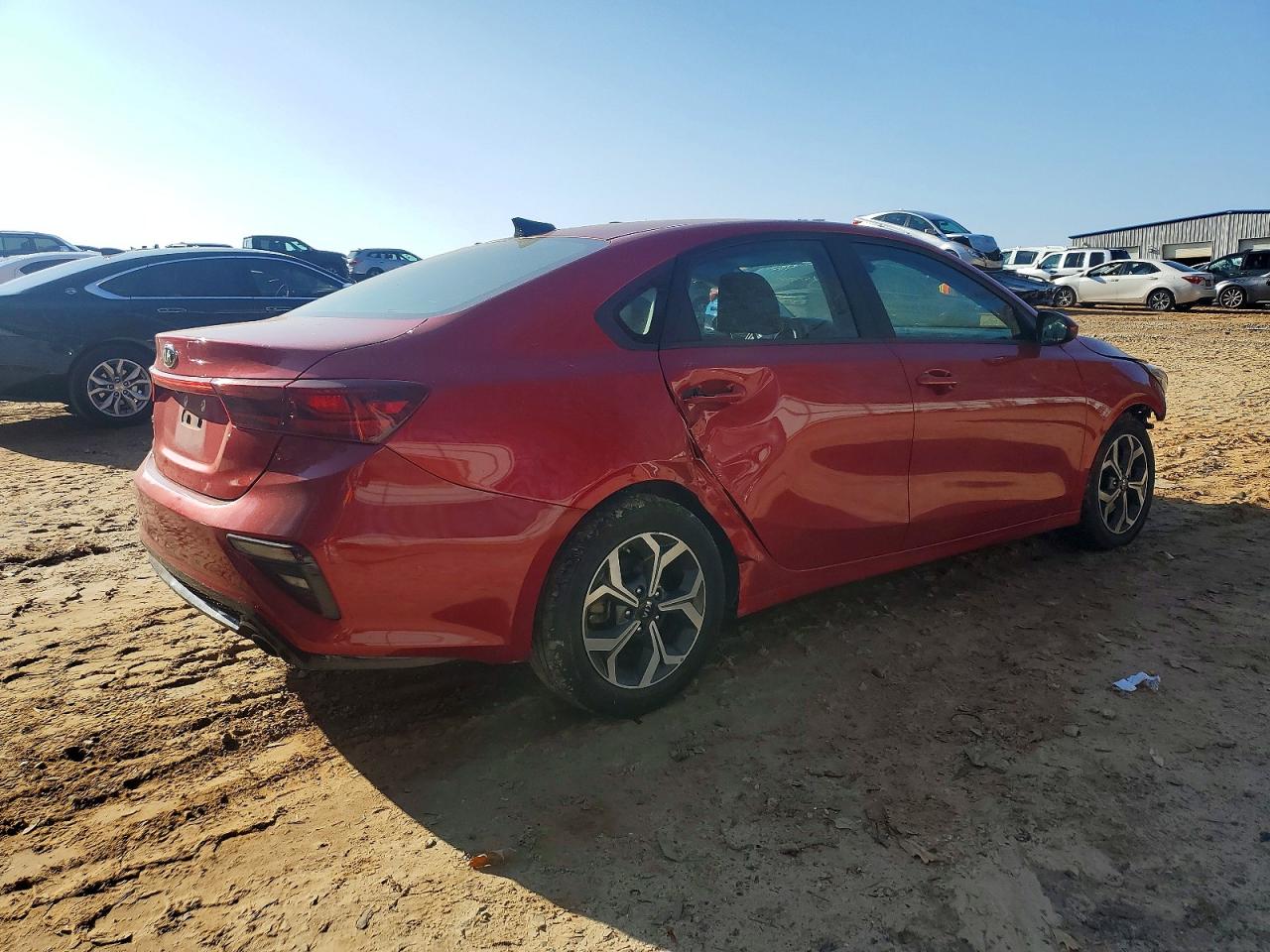 2021 KIA FORTE FE photo 3