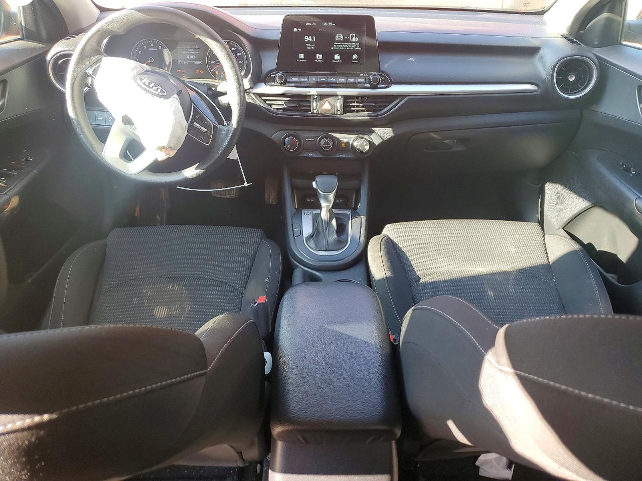 2021 KIA FORTE FE photo 8