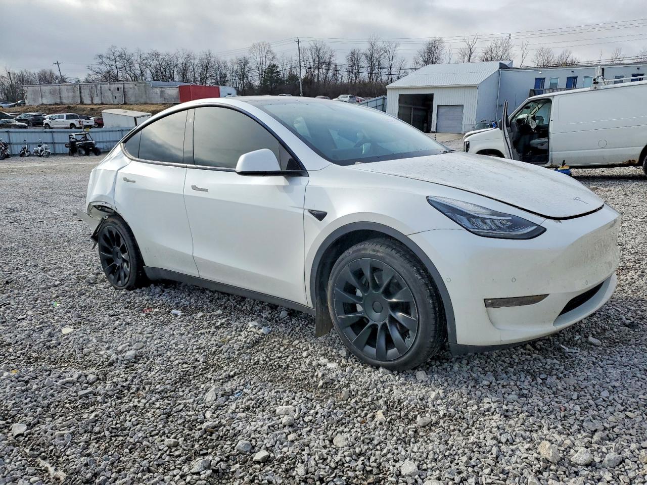 2021 TESLA MODEL Y photo 4