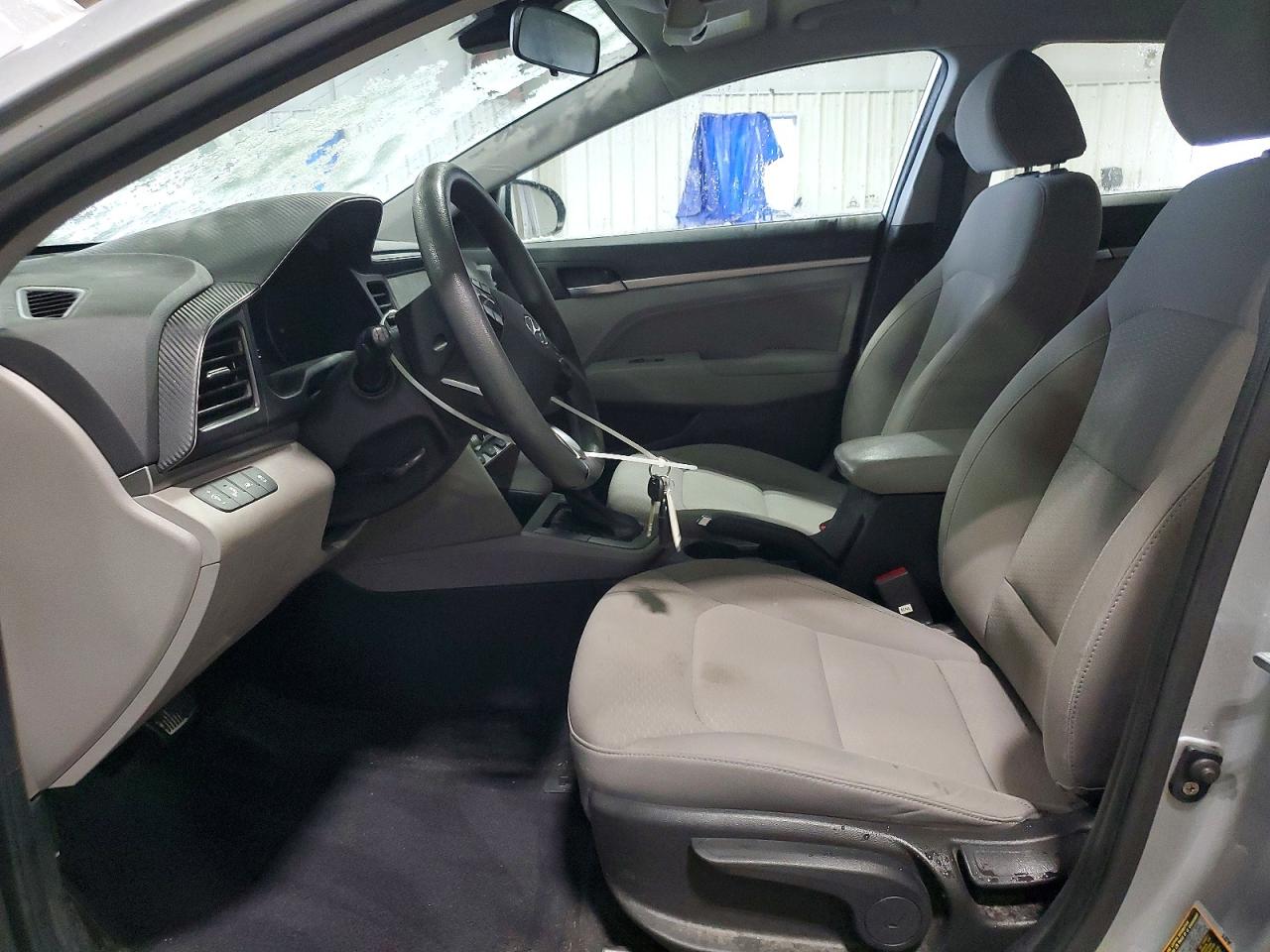 2020 HYUNDAI ELANTRA SEL photo 7