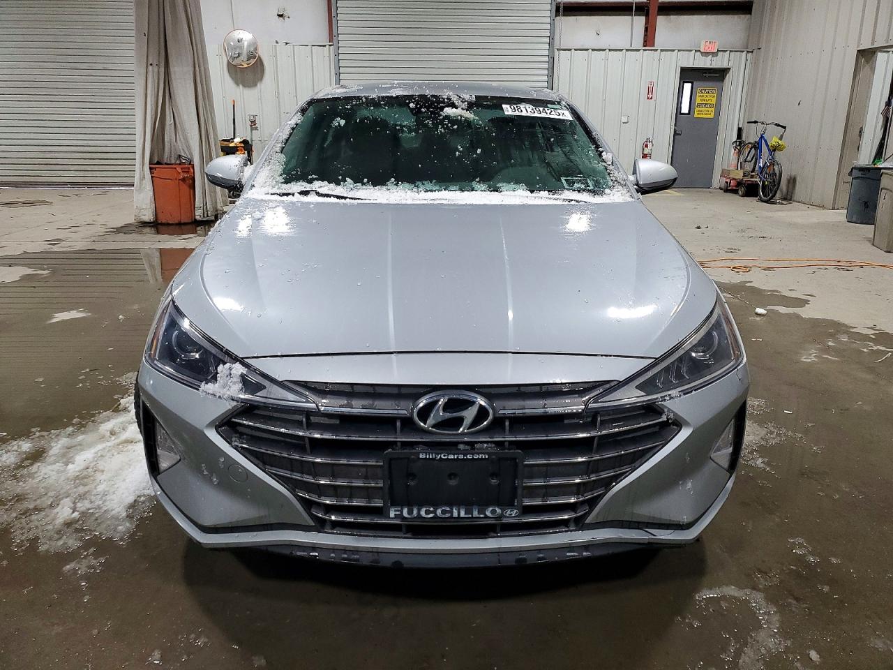 2020 HYUNDAI ELANTRA SEL photo 5