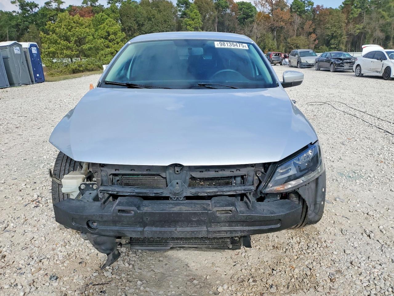 2012 VOLKSWAGEN JETTA SE photo 5