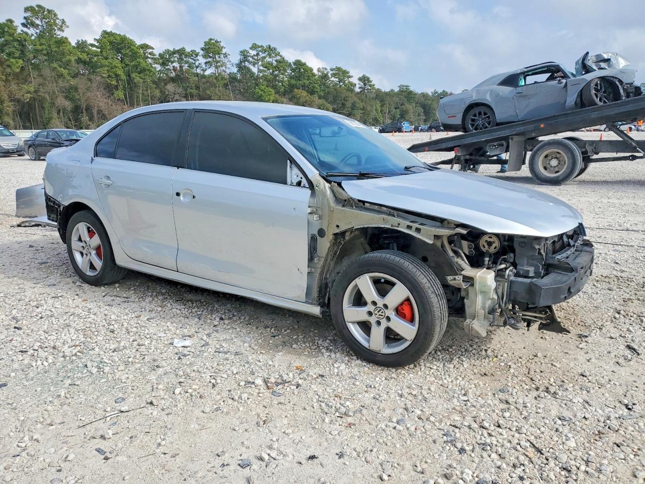 2012 VOLKSWAGEN JETTA SE photo 4