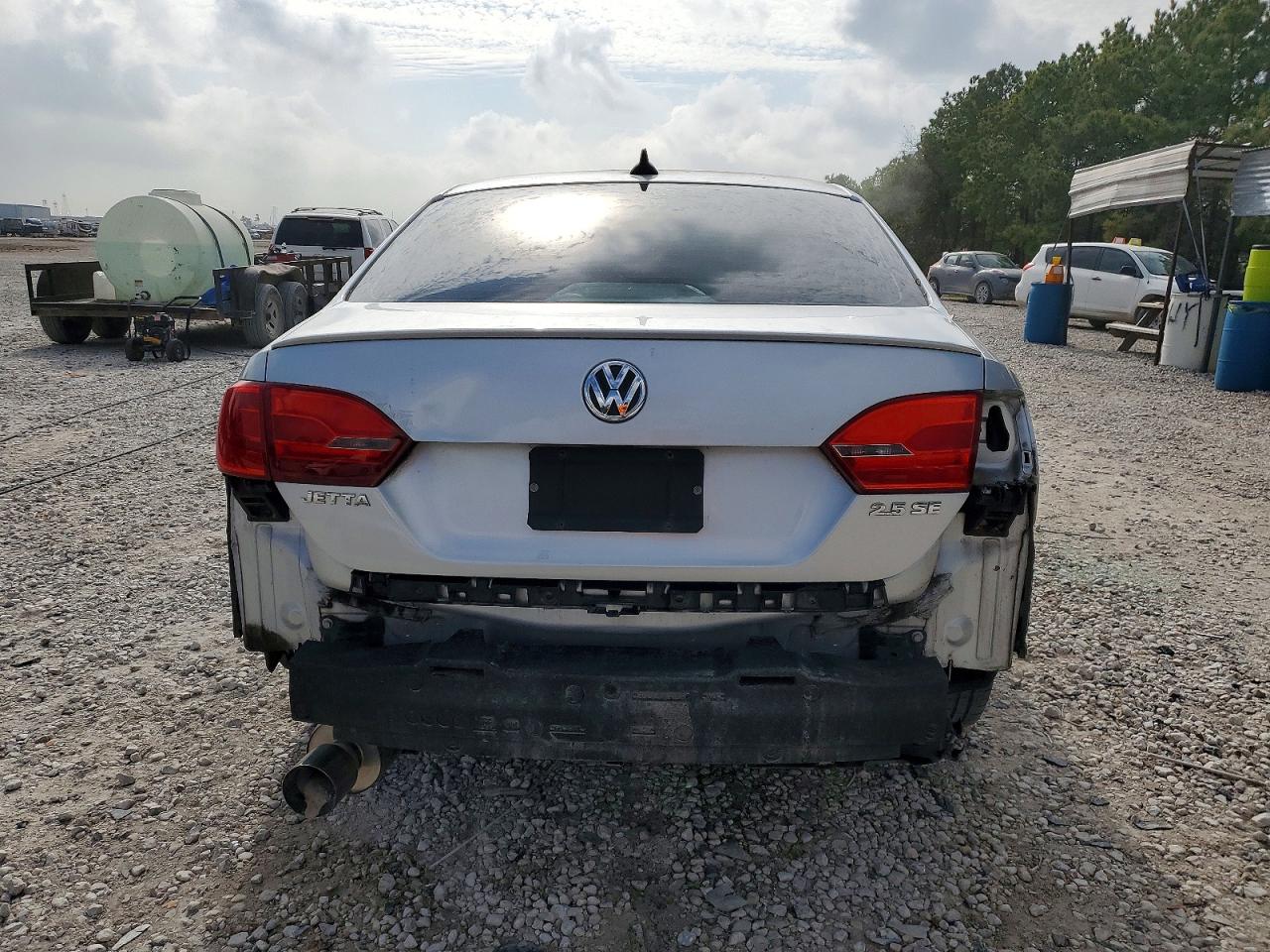 2012 VOLKSWAGEN JETTA SE photo 6
