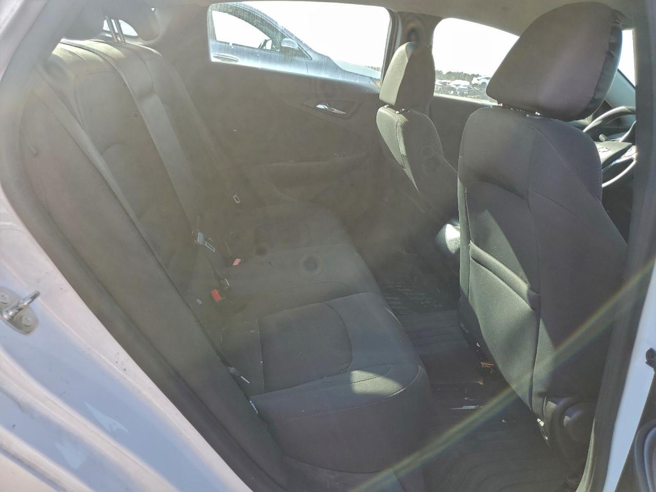 2016 CHEVROLET MALIBU LS photo 10