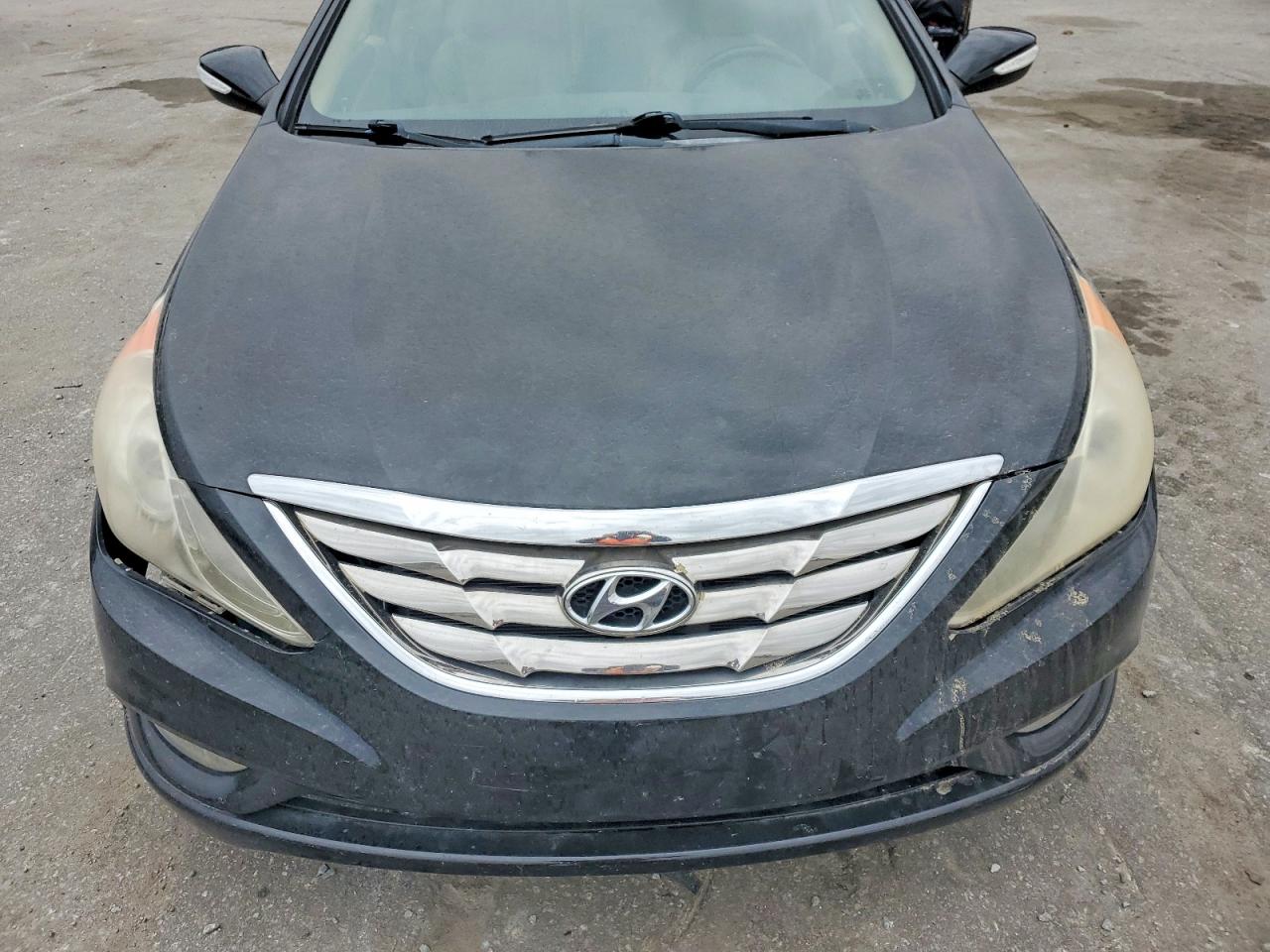 2013 HYUNDAI SONATA SE photo 11