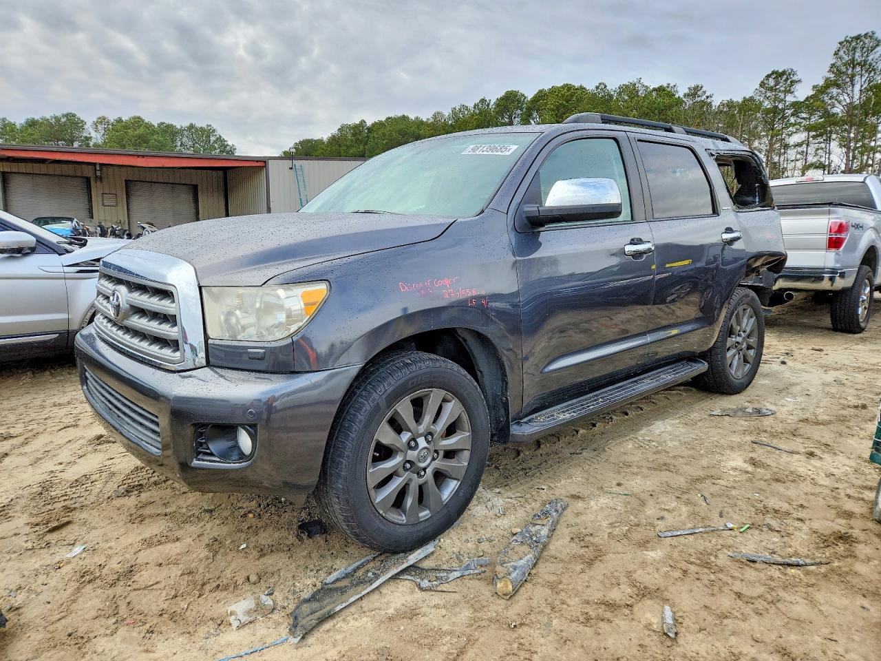 2011 TOYOTA SEQUOIA