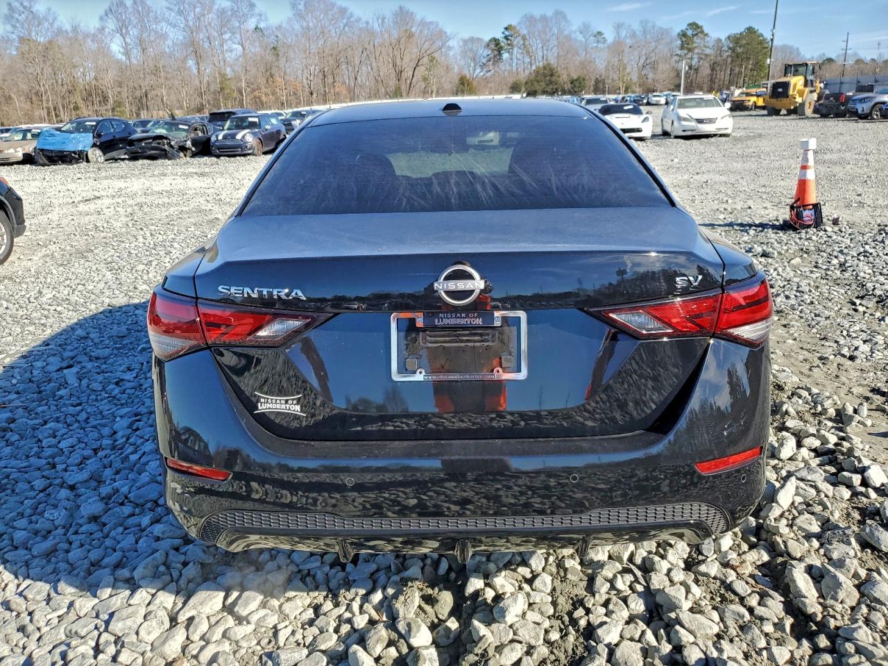 2024 NISSAN SENTRA SV photo 6